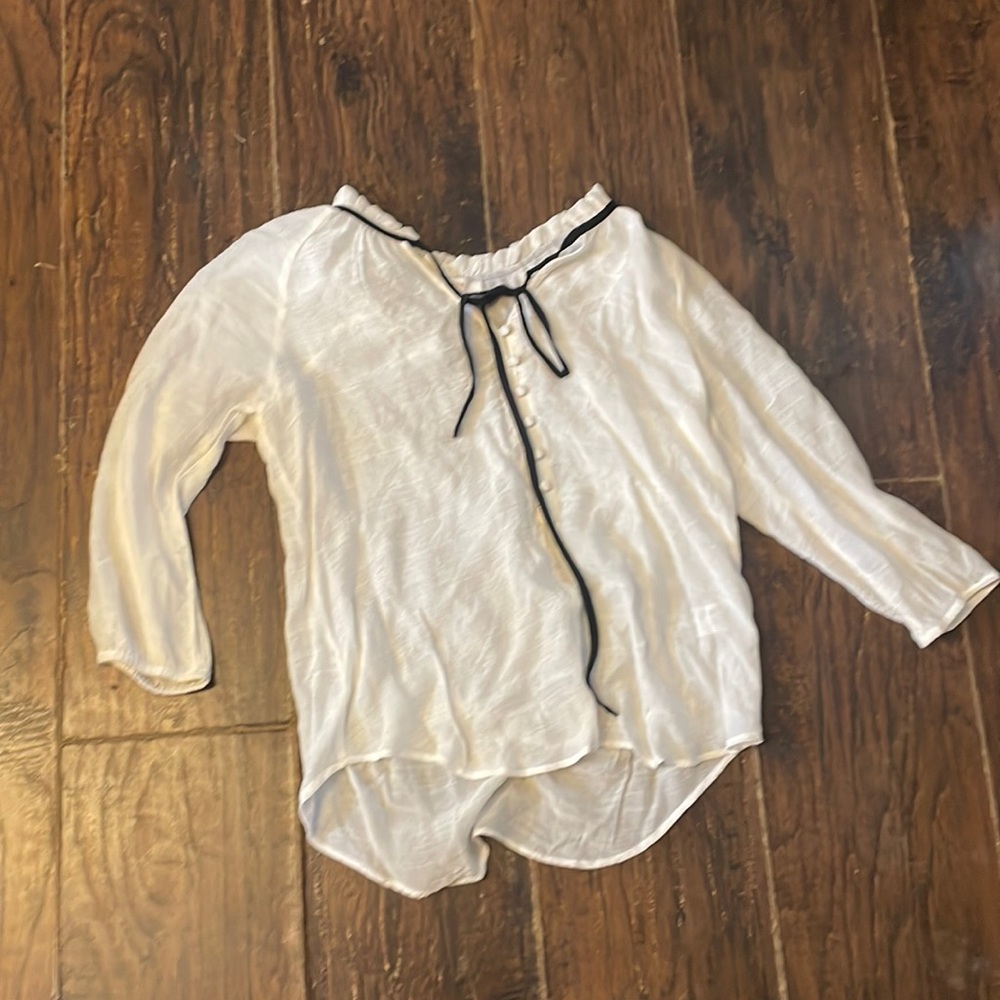 Mine shirt black and white small